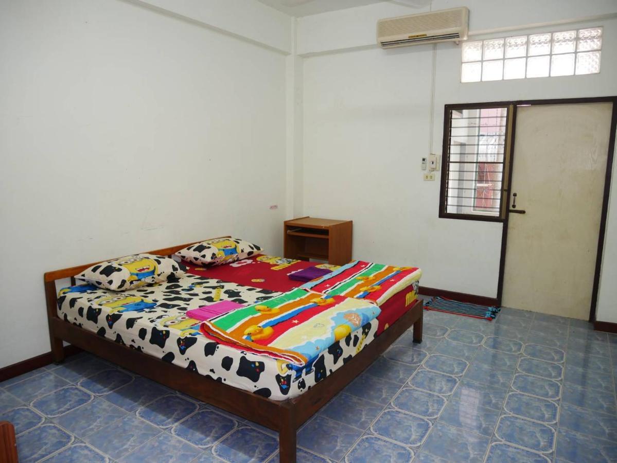 Kim Mansion คิมแมนชั่น Lejlighedshotel Buri Ram Eksteriør billede